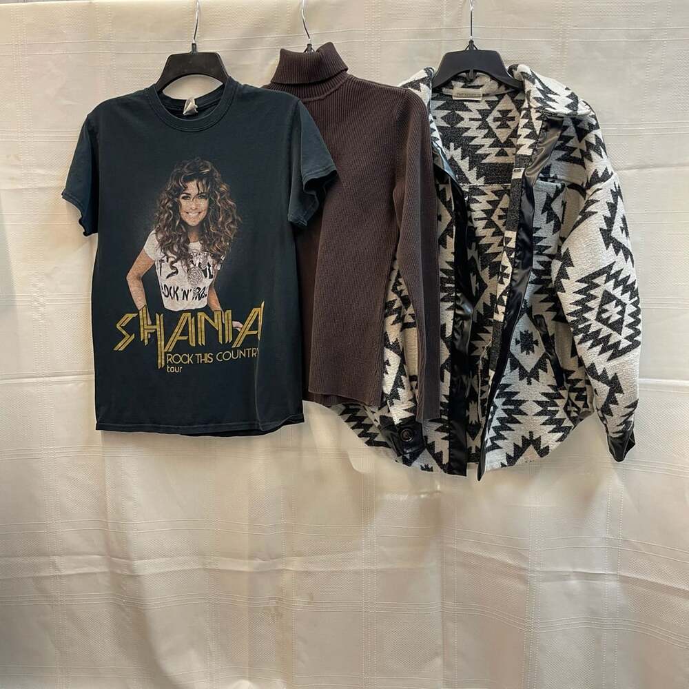 Small 4-6 Shania Twain Rock This Country Western Shacket Aztec Tour T-Shirt Band
